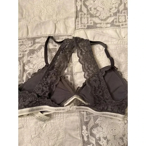 GILLY HICKS LACE BRALETTE size Medium - Picture 2 of 4